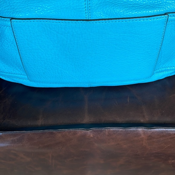 Coach Pebbled Leather Hobo Bag like New - Picture 5 of 10